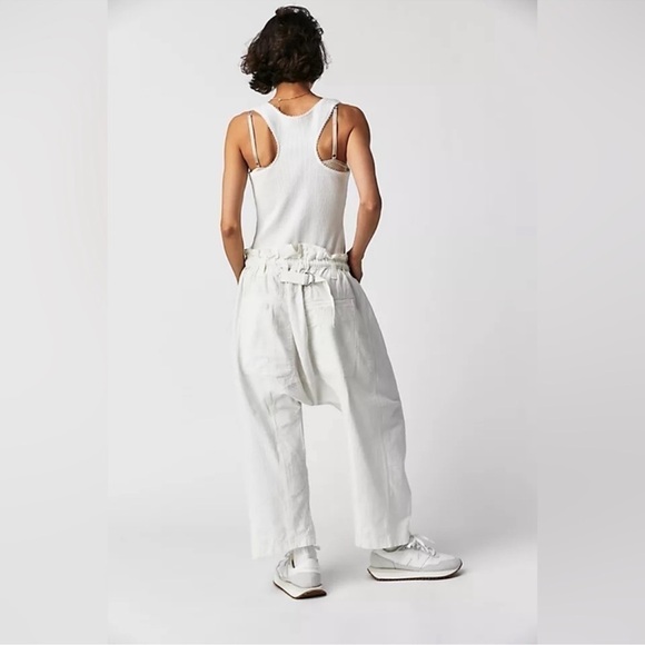 Free People Runyon Oversized Solid Harem Pants‎ Paperbag Waist Cream Size Small - Picture 2 of 15